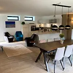 Rural For 9-guests In