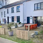 Rural For 9-guests In 度假居